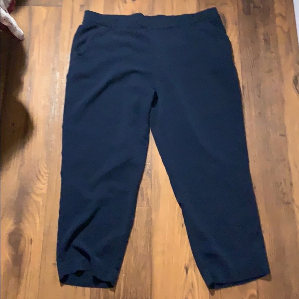 Old Navy Cropped Pants